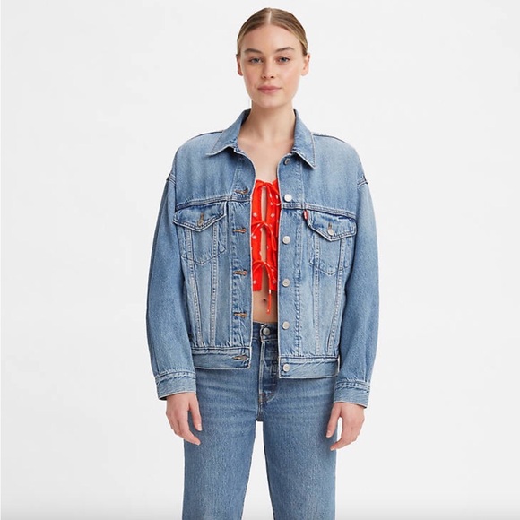 Levi’s Denim Trucker Jacket - Medium Wash - Size Medium - Picture 2 of 4